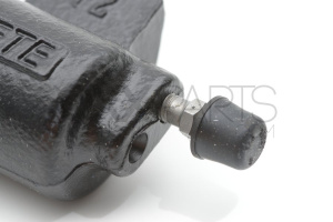 Clutch Slave Cylinder 2