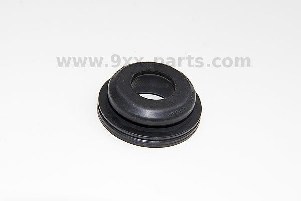 Master Cylinder Grommet 91135592200