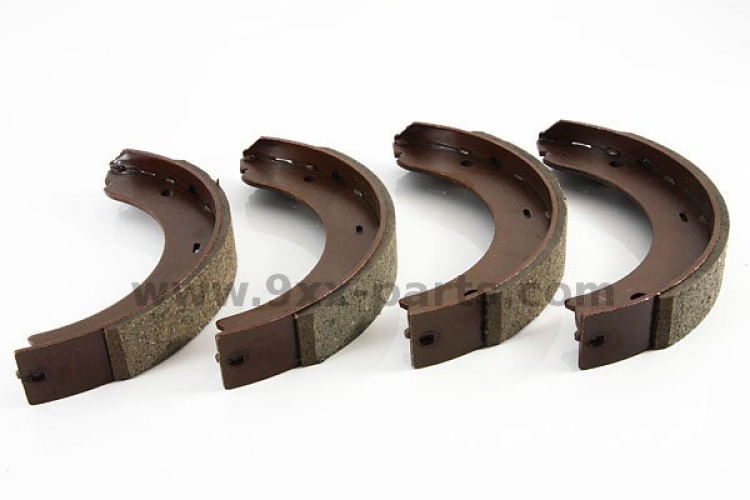 Hand Brake Shoe Set 99735299302