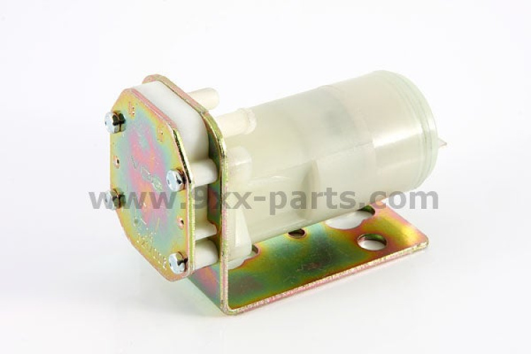 Tuulilasin pesurin pumppu 823955651