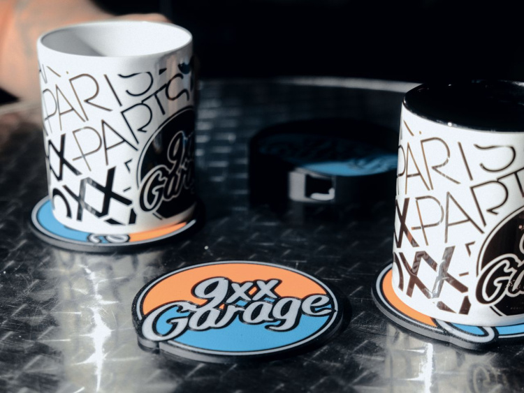 9xx-Garage lasinalussarja 9P-COAS